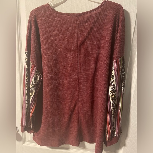 NEW Burgundy Thermal Criss Cross Neck Top, Boutique Fashion, New, S & M - Picture 8 of 8